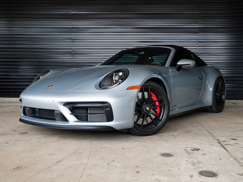 2022 PORSCHE 911