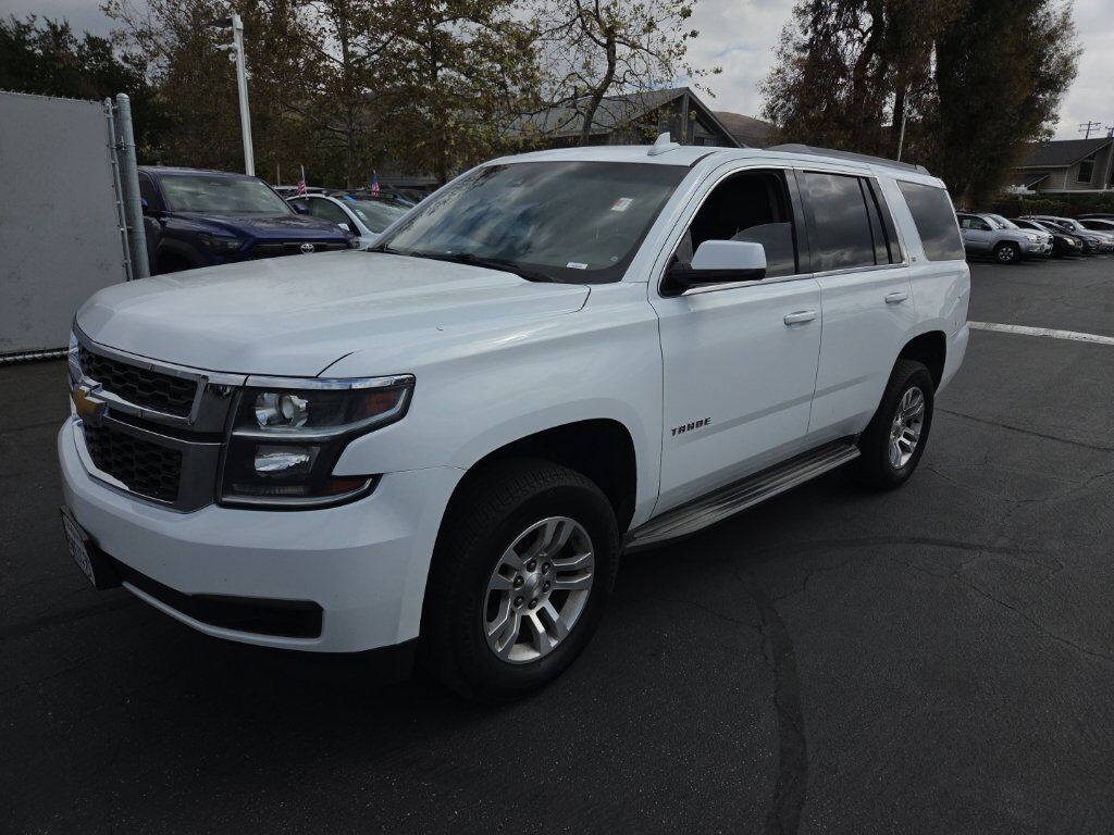 2017 CHEVROLET Tahoe