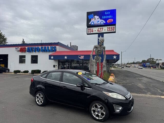 2013 FORD Fiesta