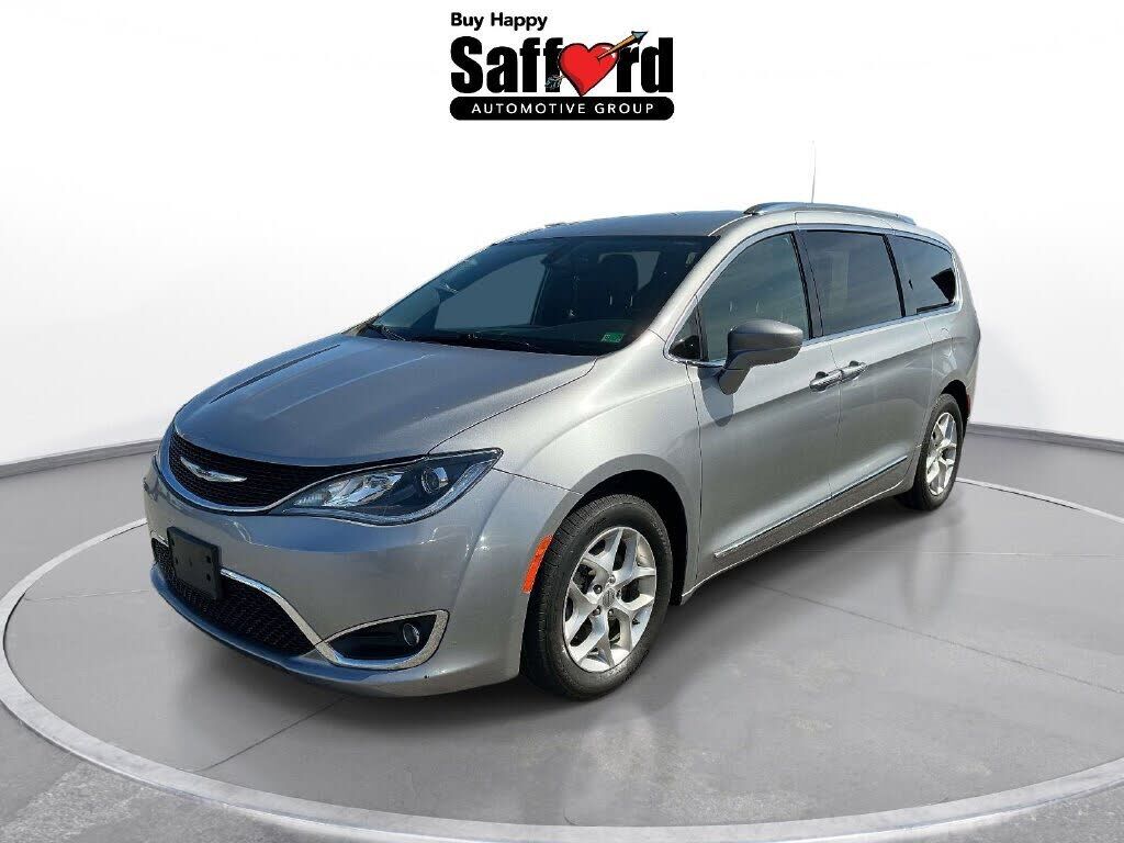 2020 CHRYSLER Pacifica