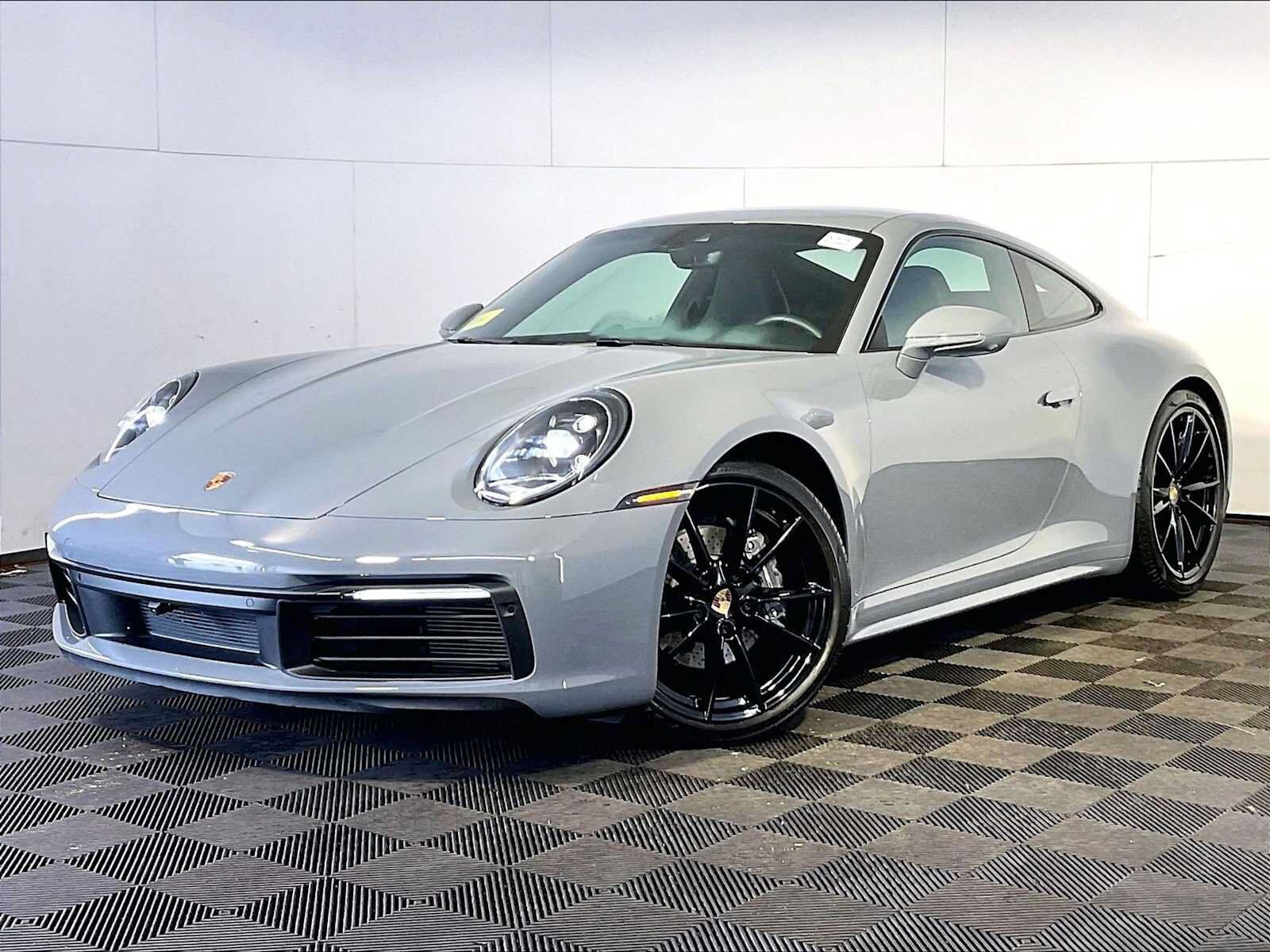 2024 PORSCHE 911