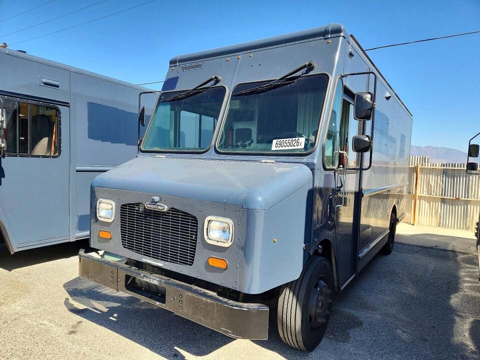 2020 FREIGHTLINER MT 45G Front Gasoline Engine Walk in Van Chassis