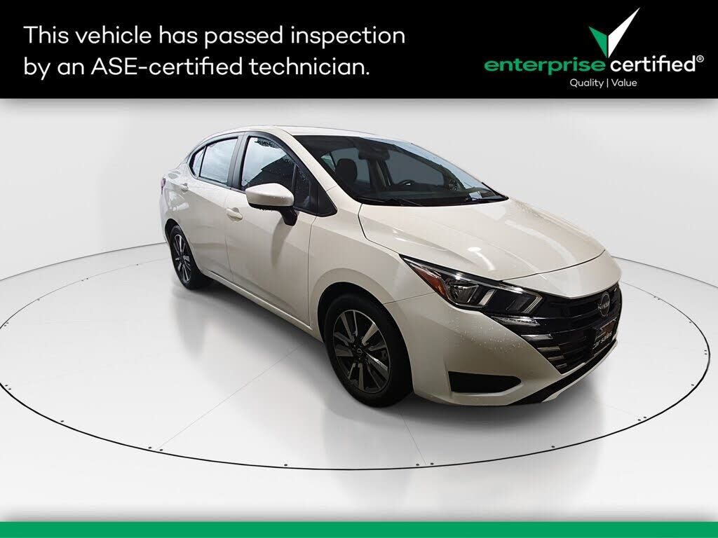 2023 NISSAN Versa
