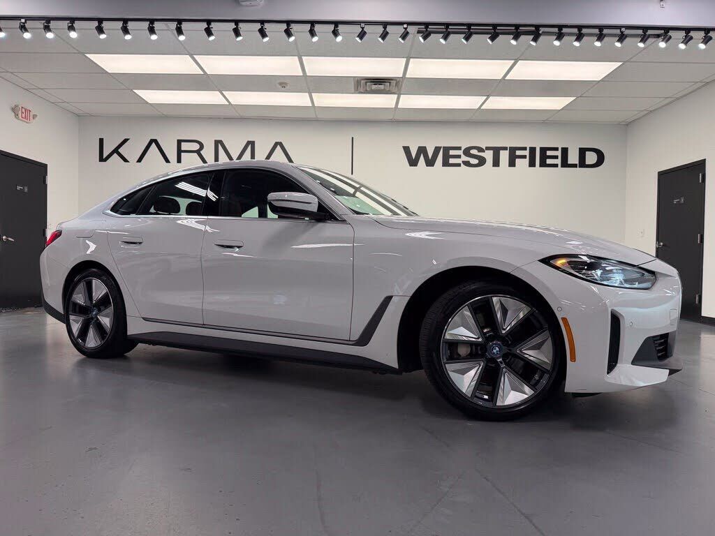 2024 BMW i4