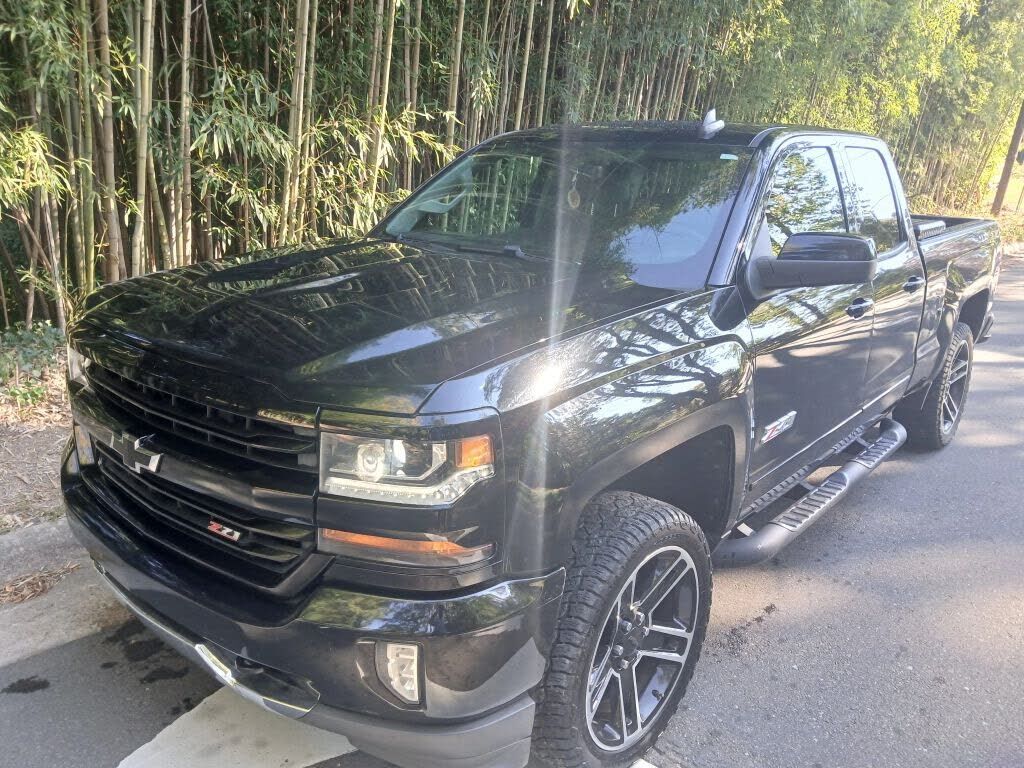 2017 CHEVROLET Silverado