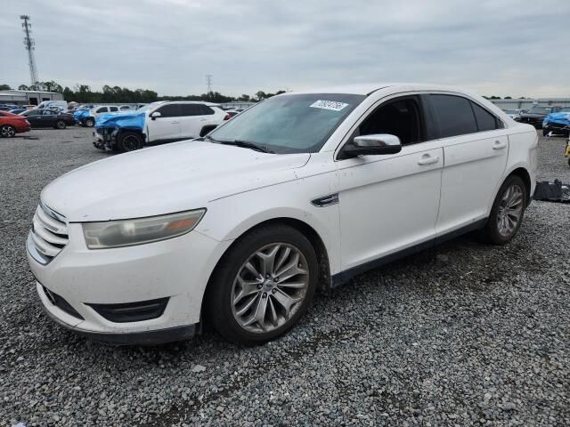 2013 FORD Taurus