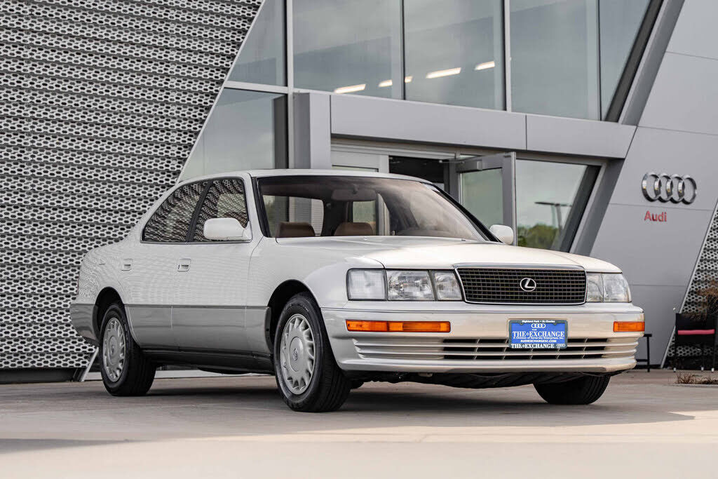 1992 LEXUS LS