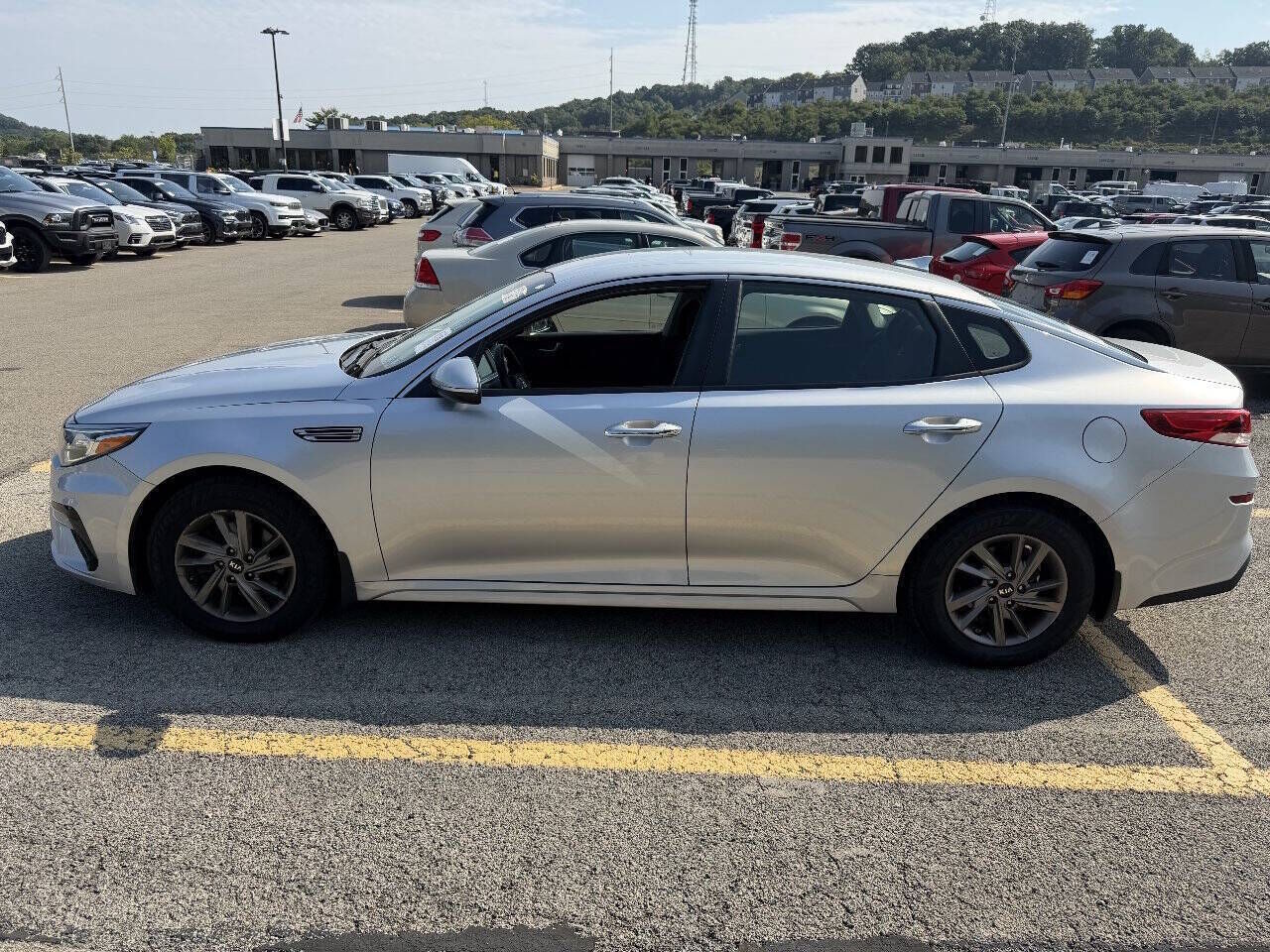 2020 KIA Optima