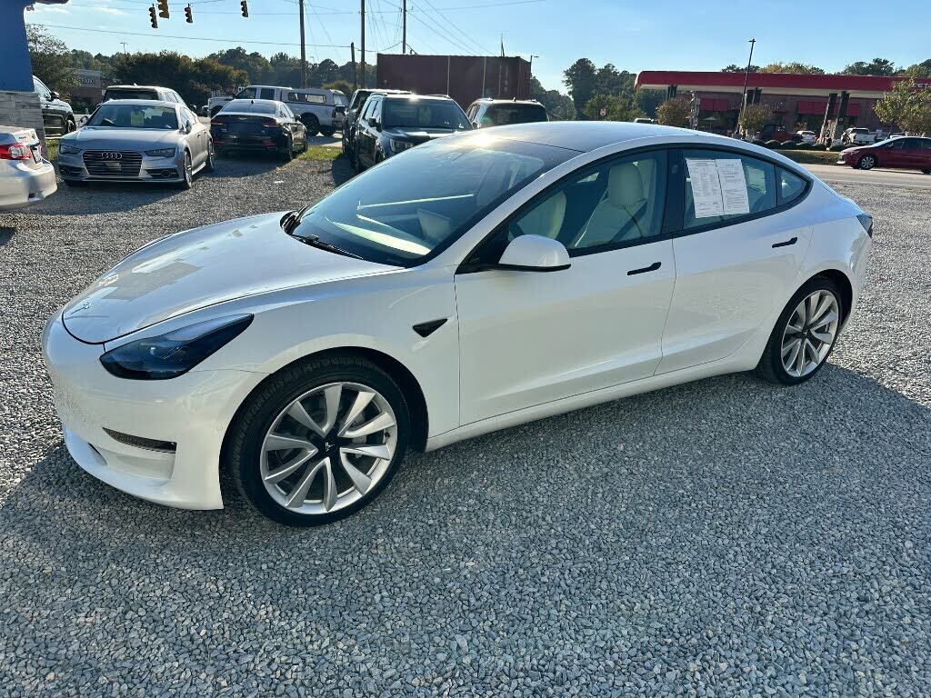 2021 TESLA Model 3