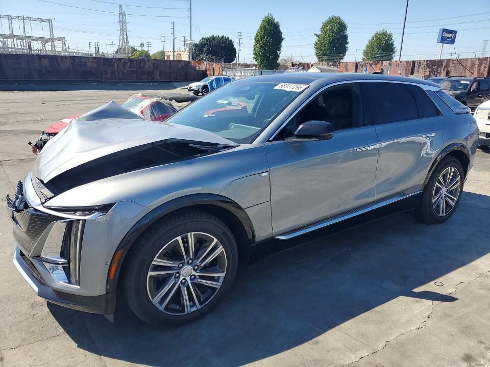 2024 CADILLAC Lyriq