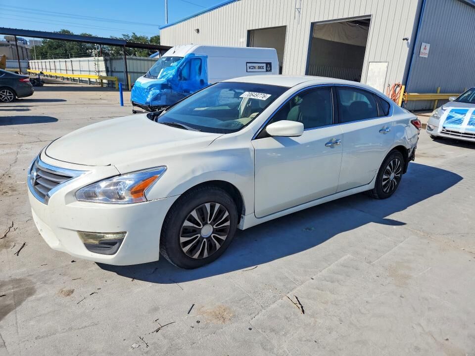 2013 NISSAN Altima