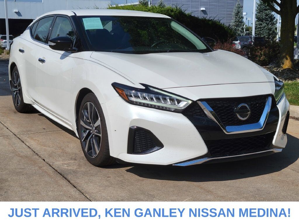 2019 NISSAN Maxima