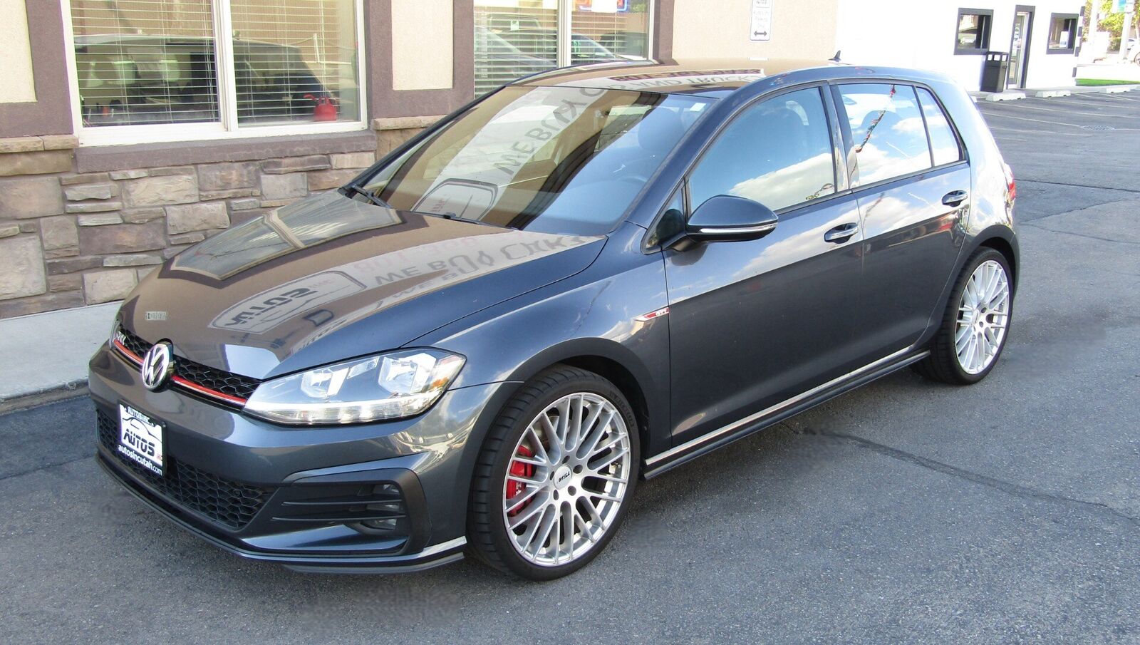 2018 VOLKSWAGEN Golf GTI