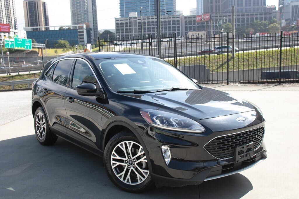 2022 FORD Escape