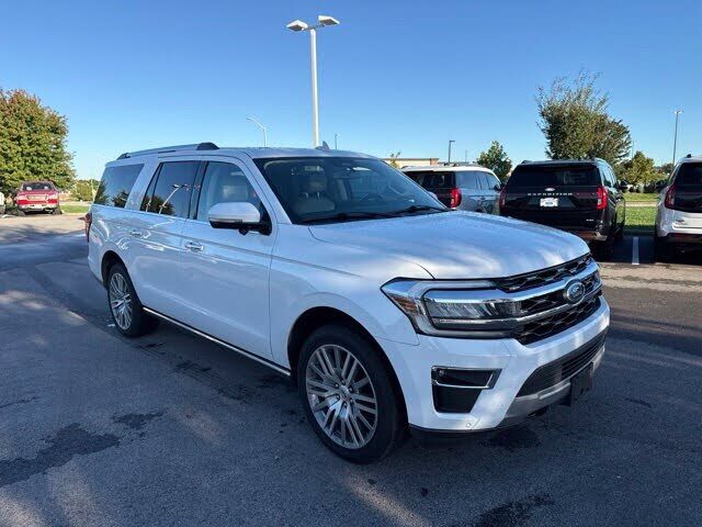 2024 FORD Expedition