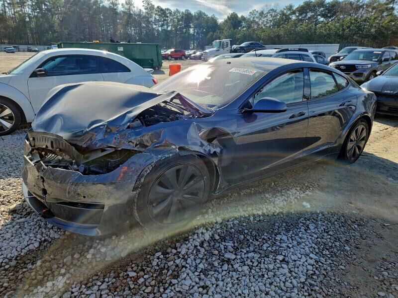2022 TESLA Model S