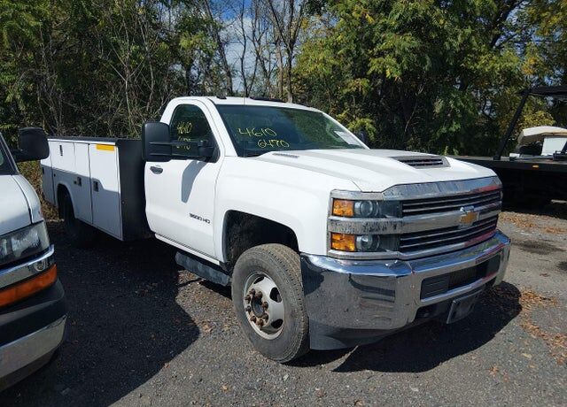 2017 CHEVROLET Silverado