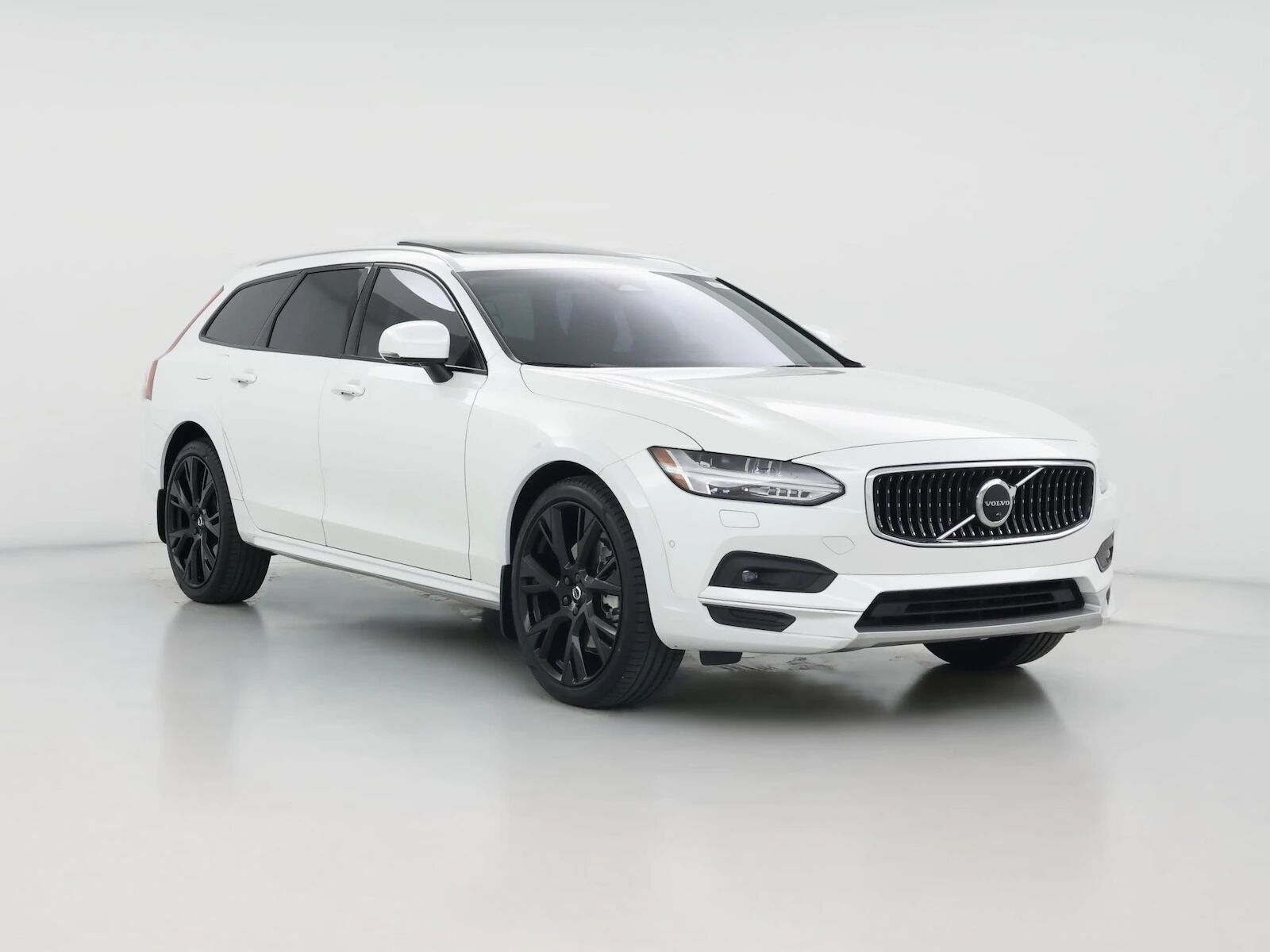 2023 VOLVO V90CC