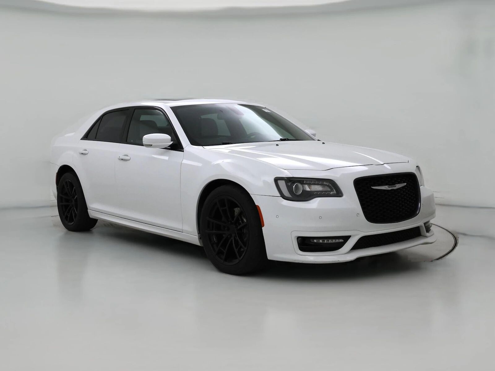 2019 CHRYSLER 300
