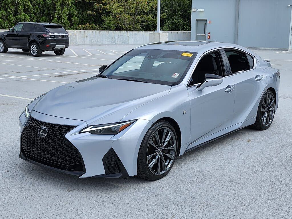 2024 LEXUS IS