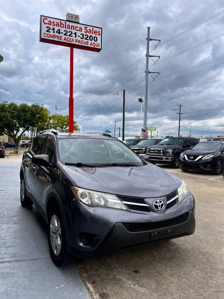 2015 TOYOTA RAV4