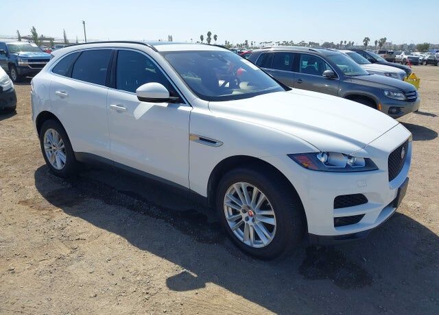 2017 JAGUAR F-Pace
