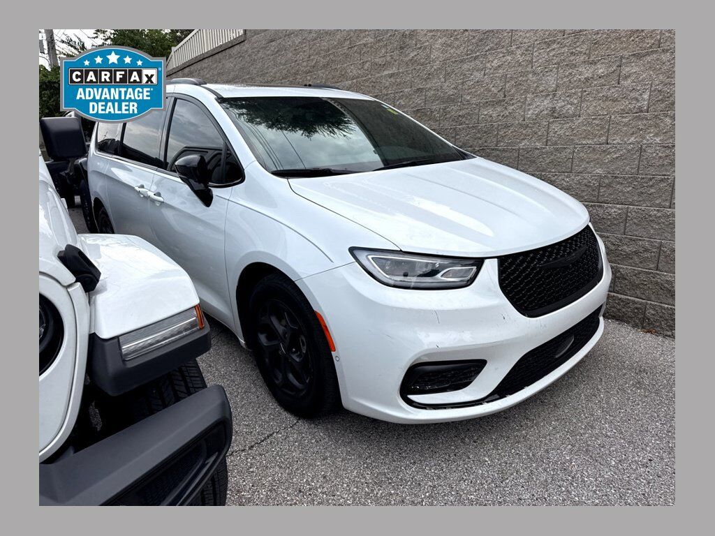 2024 CHRYSLER Pacifica