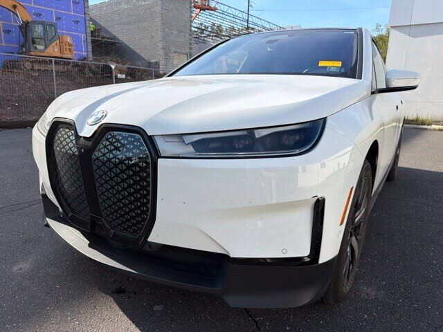 2024 BMW ix