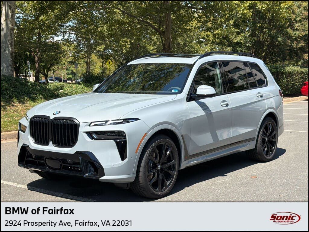 2027 BMW X7