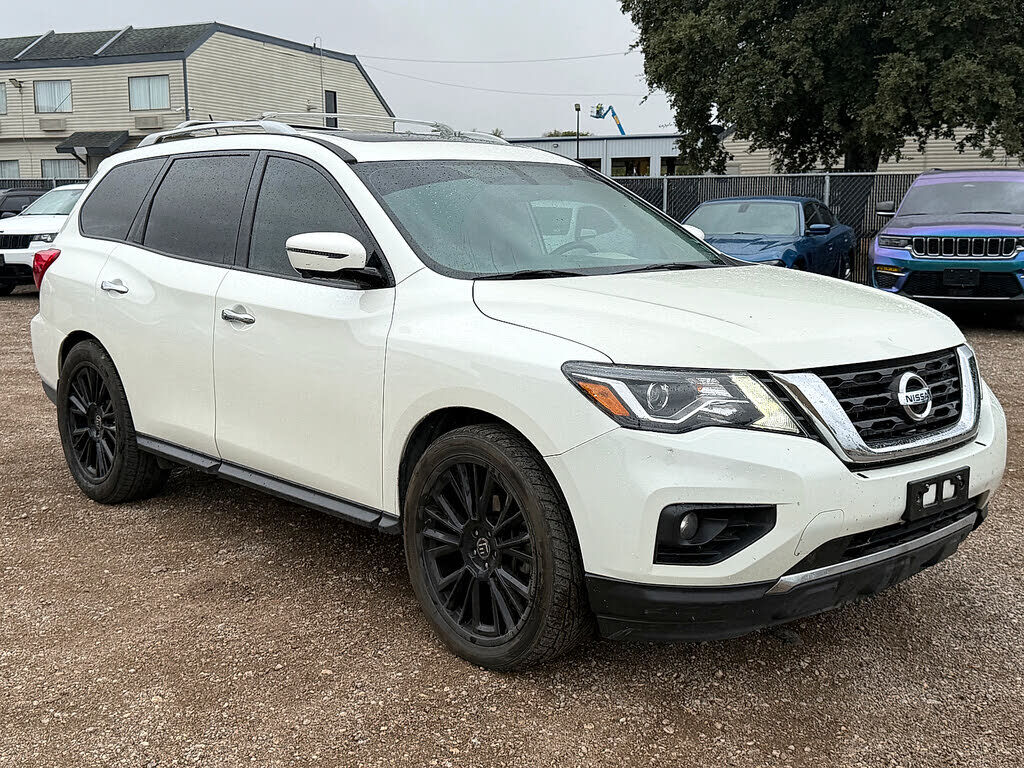 2018 NISSAN Pathfinder