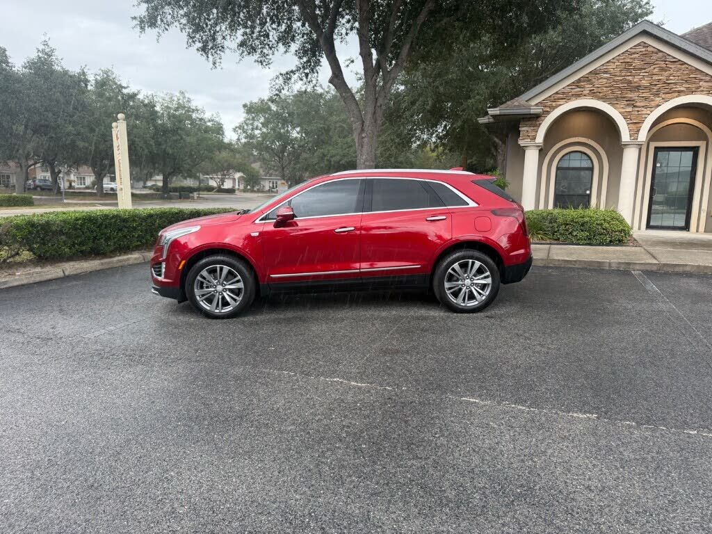 2024 CADILLAC XT5