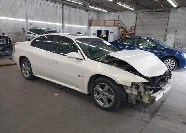 2005 PONTIAC Bonneville