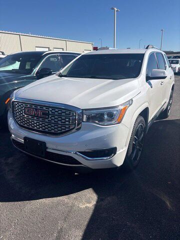 2017 GMC Acadia