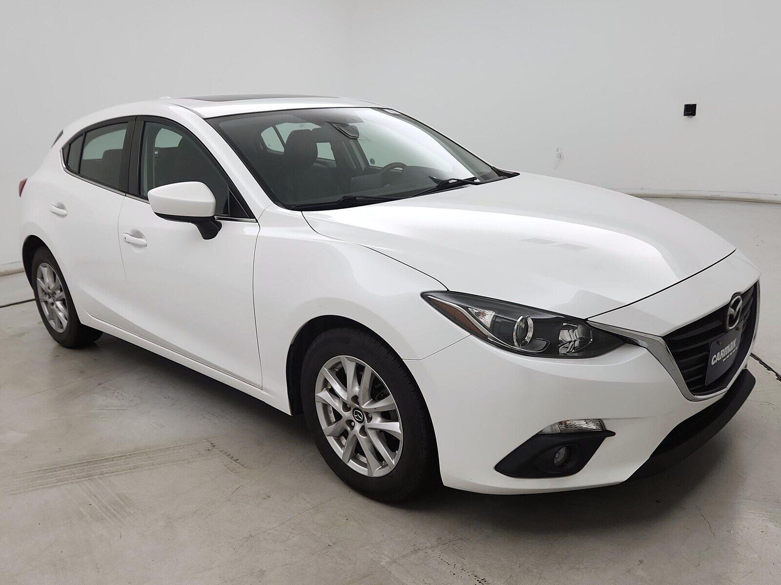 2016 MAZDA Mazda3