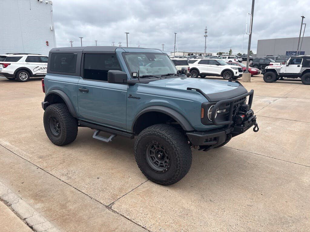 2023 FORD Bronco