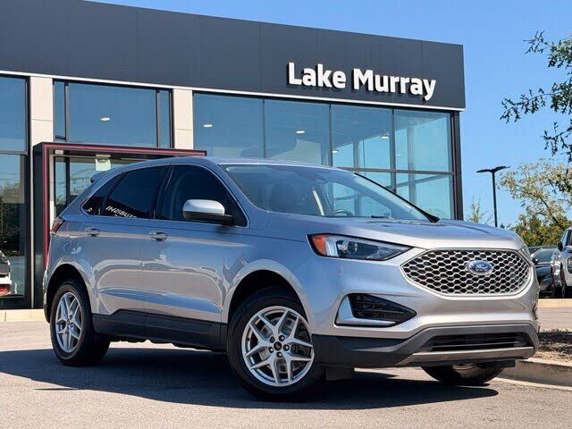 2023 FORD Edge