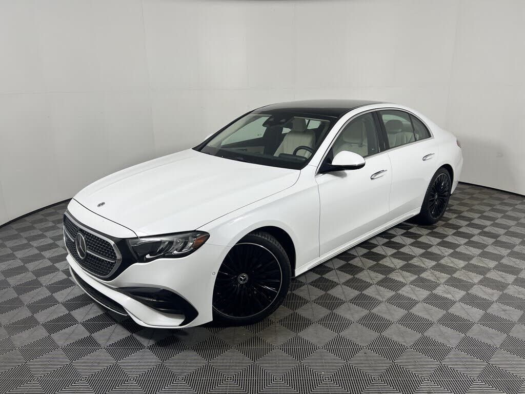 2026 MERCEDES-BENZ E-Class