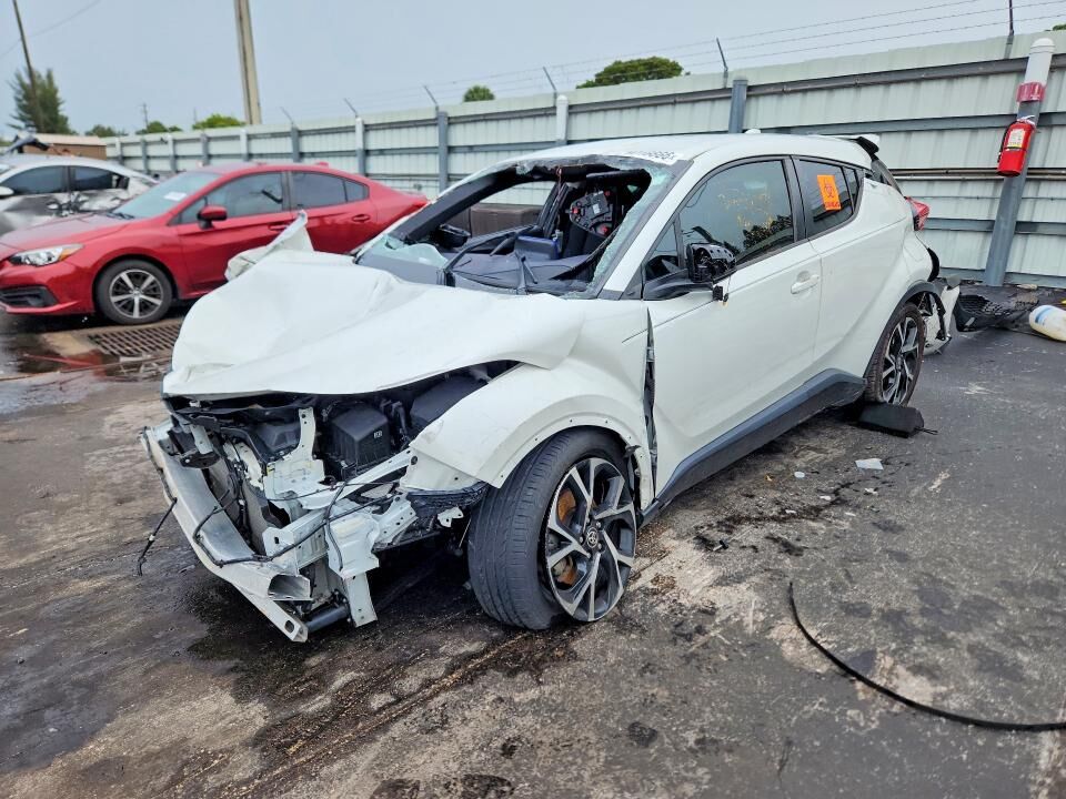 2020 TOYOTA C-HR