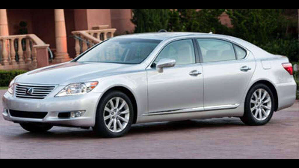 2011 LEXUS LS