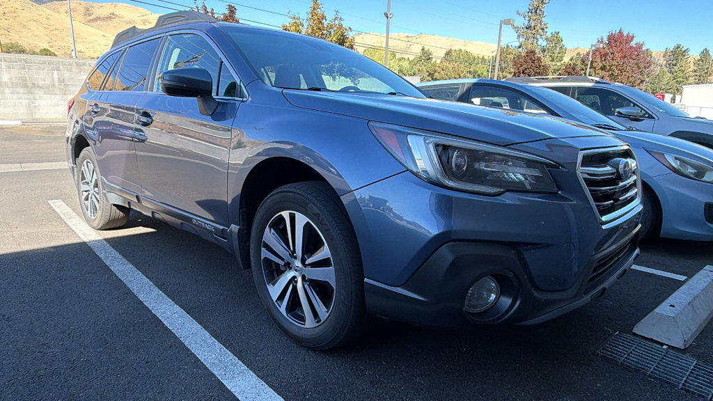 2018 SUBARU Outback