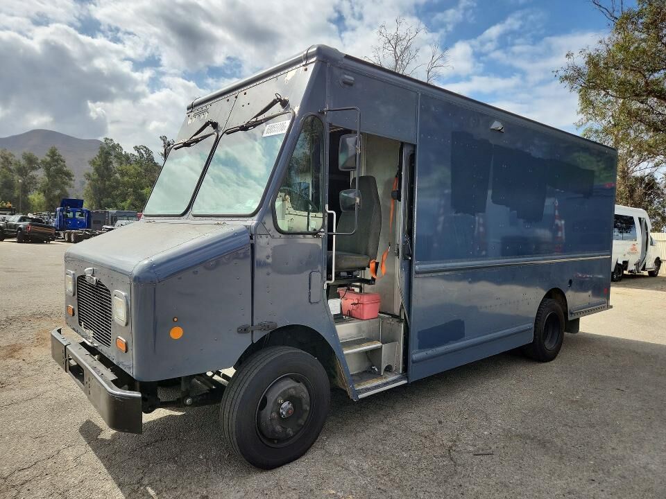 2020 FREIGHTLINER MT 45G Front Gasoline Engine Walk in Van Chassis