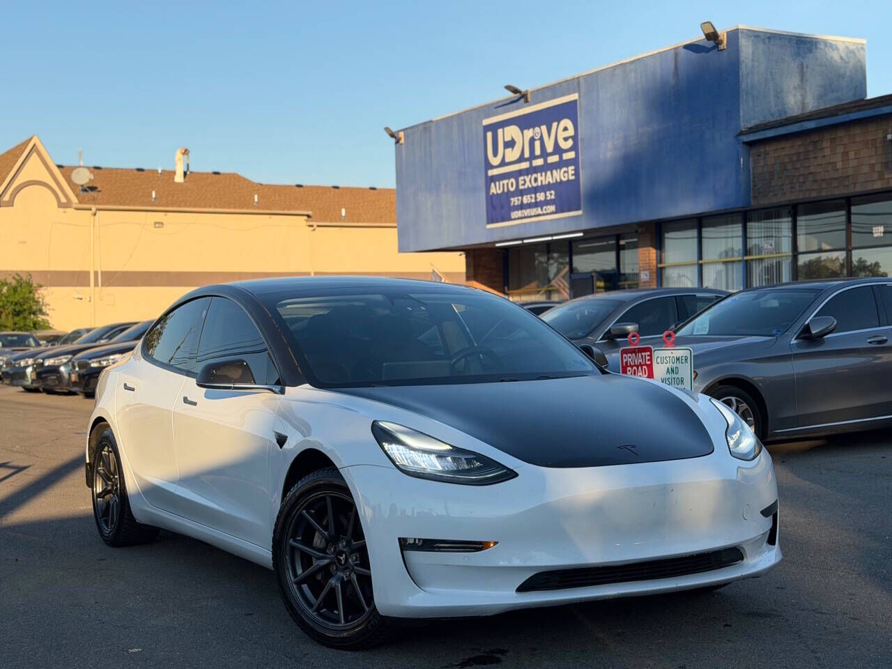 2019 TESLA Model 3