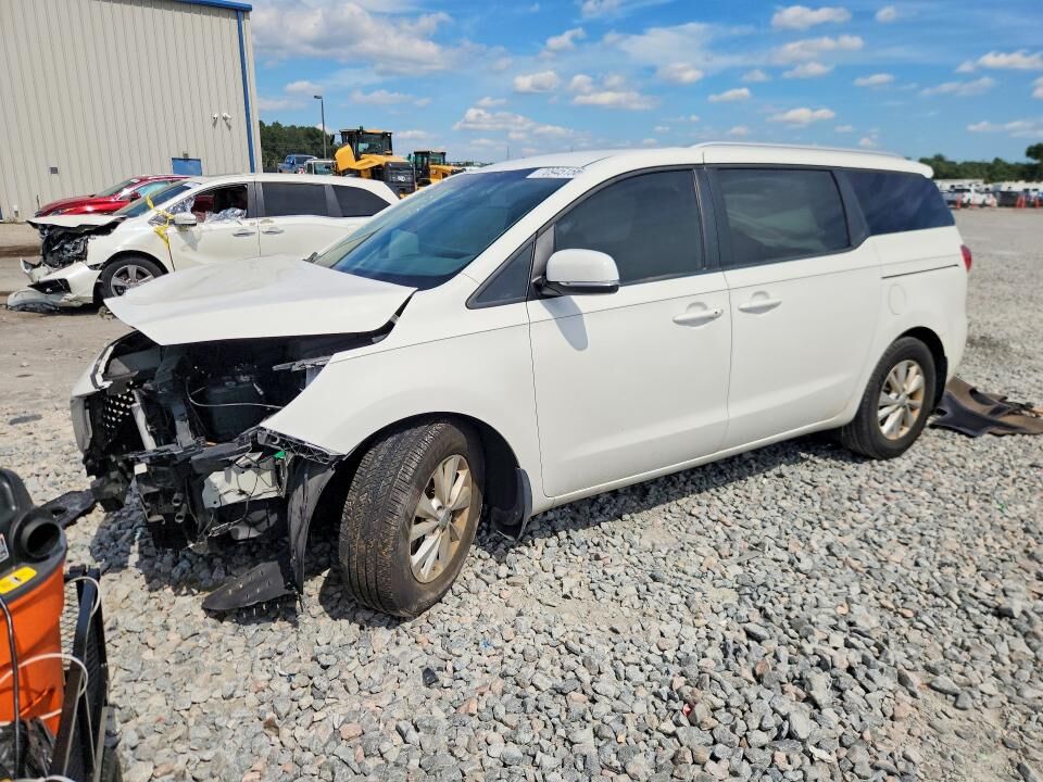 2017 KIA Sedona