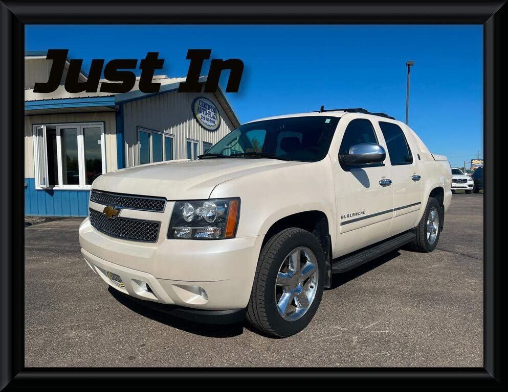 2013 CHEVROLET Avalanche