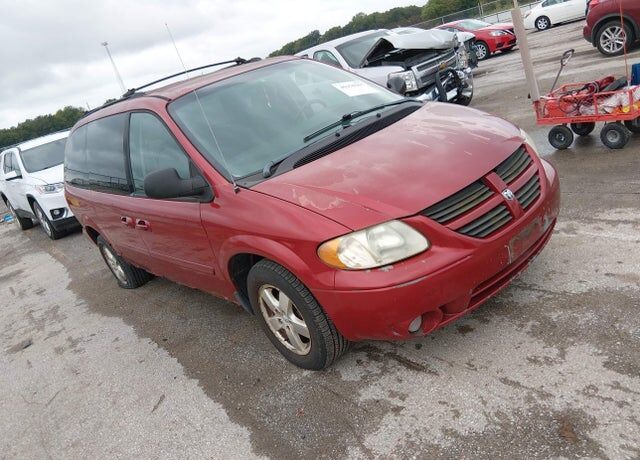 2005 DODGE Caravan