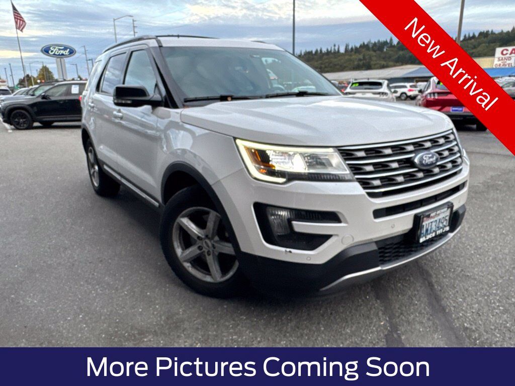 2016 FORD Explorer