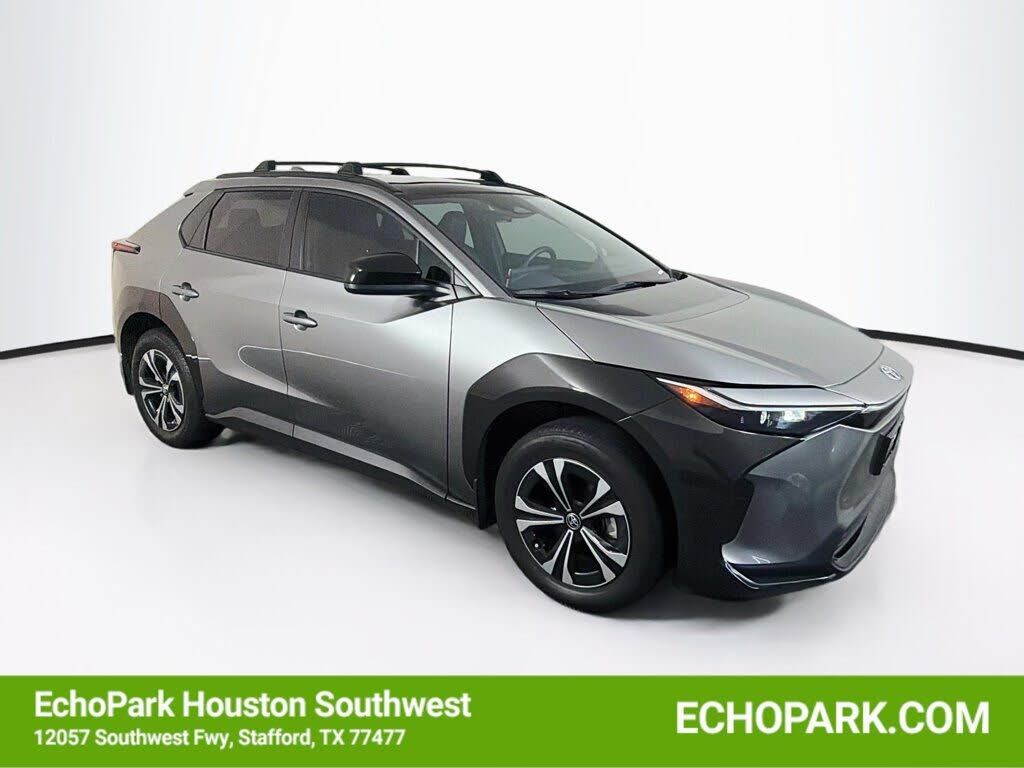 2024 TOYOTA bZ4X