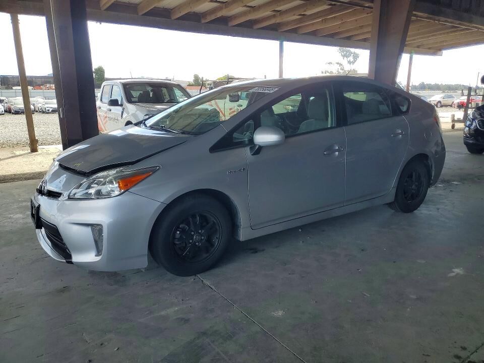 2015 TOYOTA PRIUS