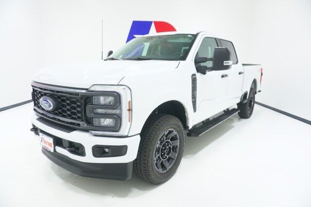 2025 FORD F-250