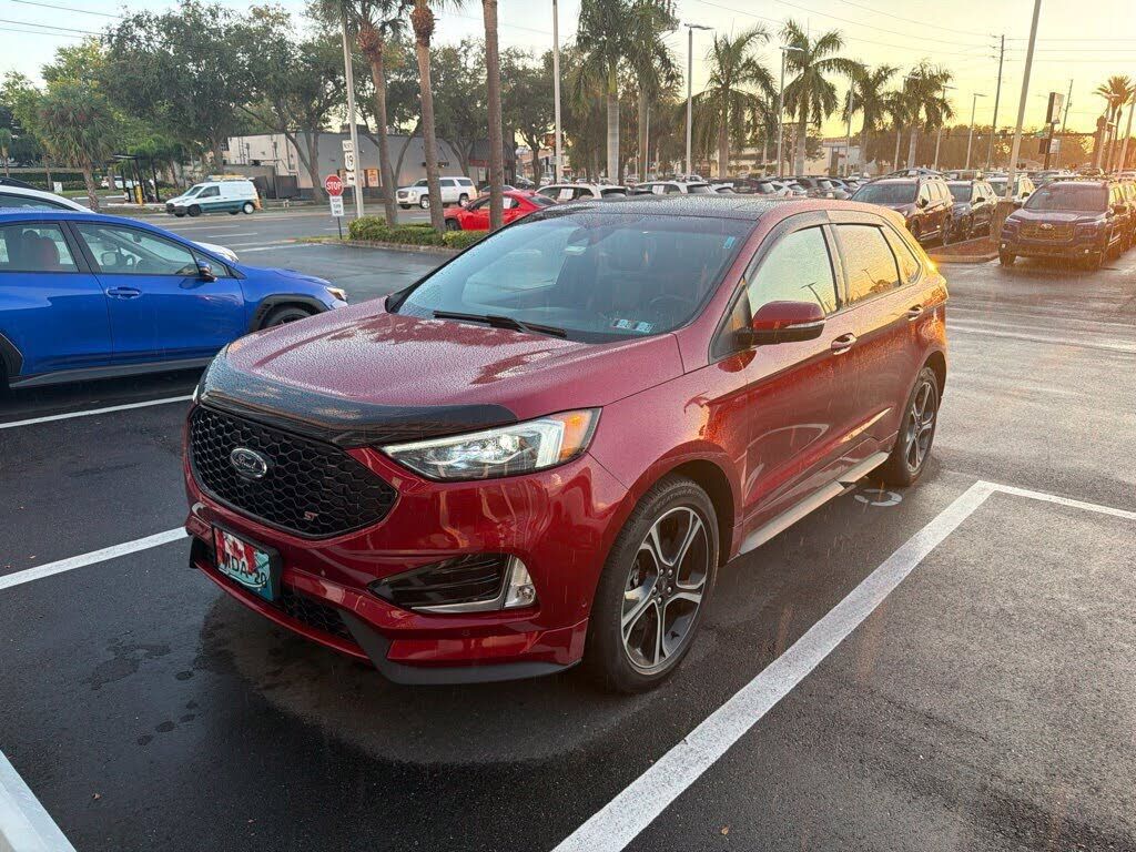 2019 FORD Edge